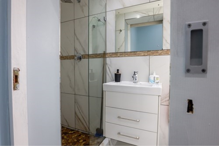 To Let 4 Bedroom Property for Rent in Monte Vista Western Cape